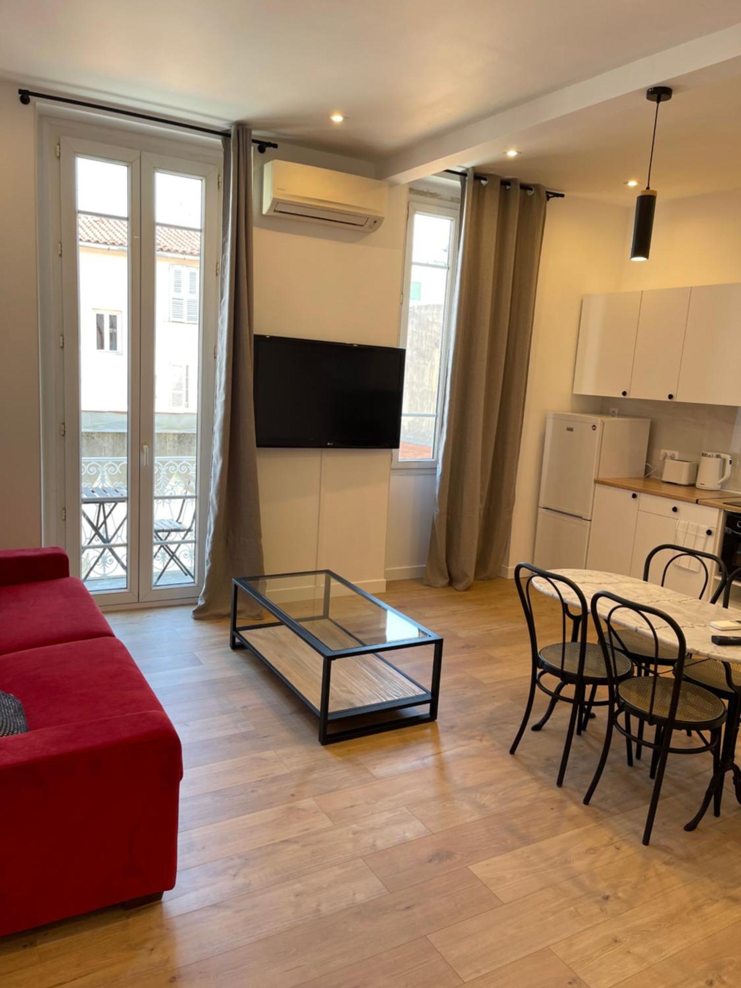 Appartement A Meyerbeer Nisa Exterior foto